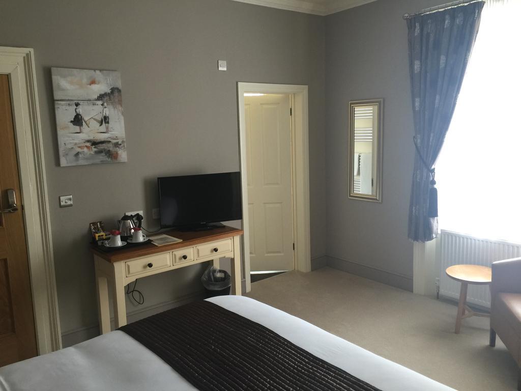 The Clyffe Hotel Lowestoft Ngoại thất bức ảnh
