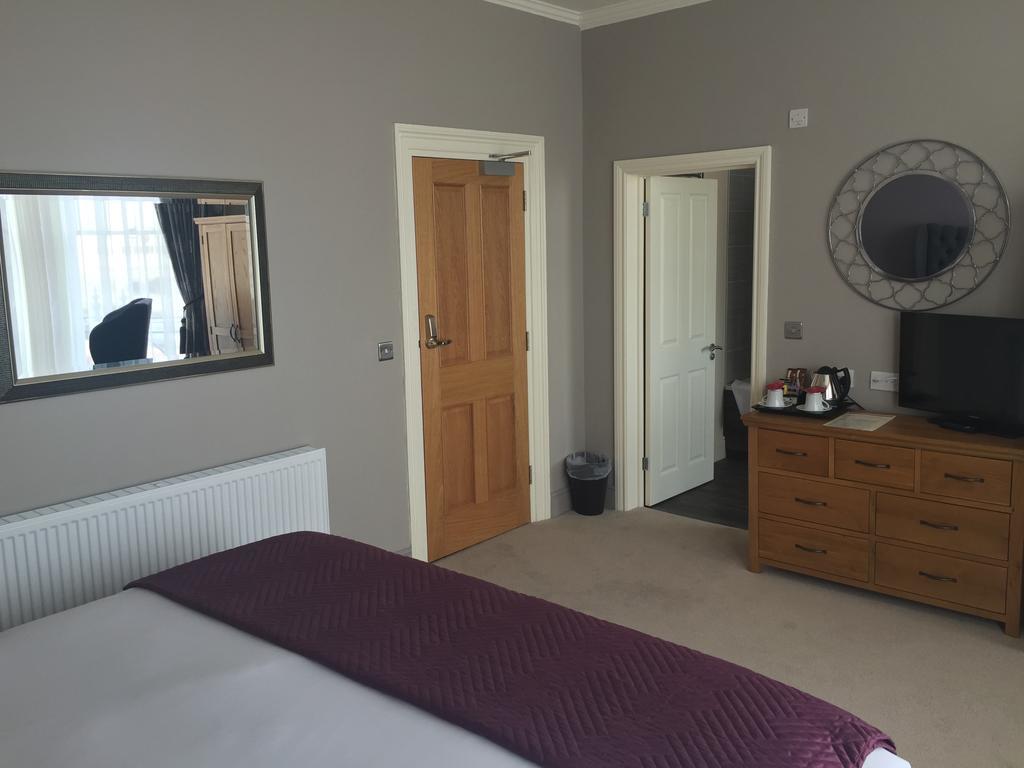The Clyffe Hotel Lowestoft Ngoại thất bức ảnh